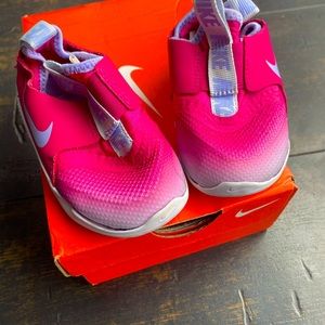 Nike Toddler Flex Runner